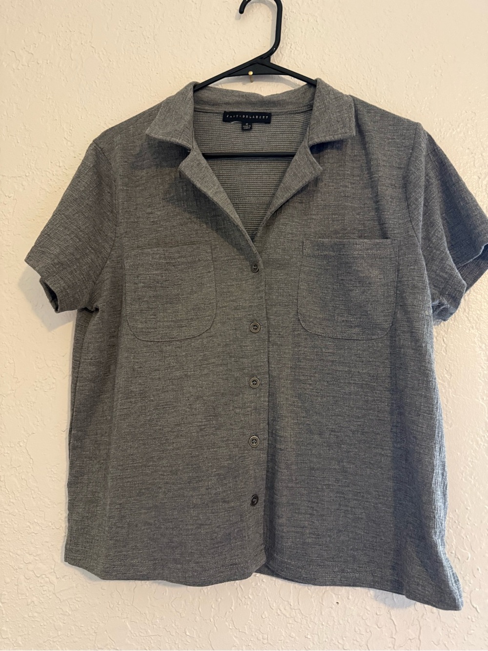 Club Monaco Gray Short-Sleeve Knit Button-Down Shirt